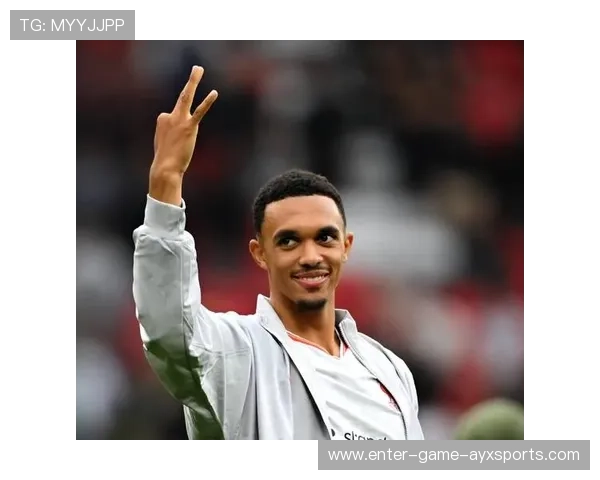 阿诺德在线直播传授边路技能,关注数猛涨 阿诺德在线直播传授边路技能,关注数猛涨