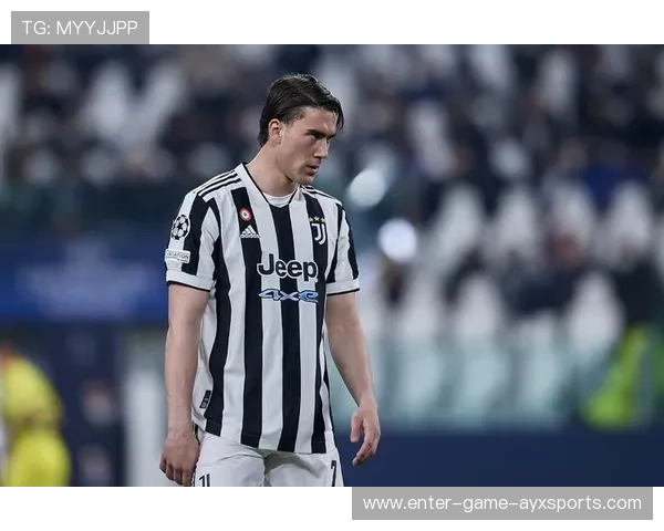 尤文弗拉霍维奇快速反击完成个人第二球：速度与决断的完美奏鸣