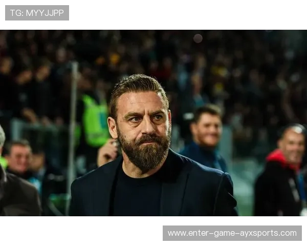 罗马终场世界波绝平，穆帅微笑离场！