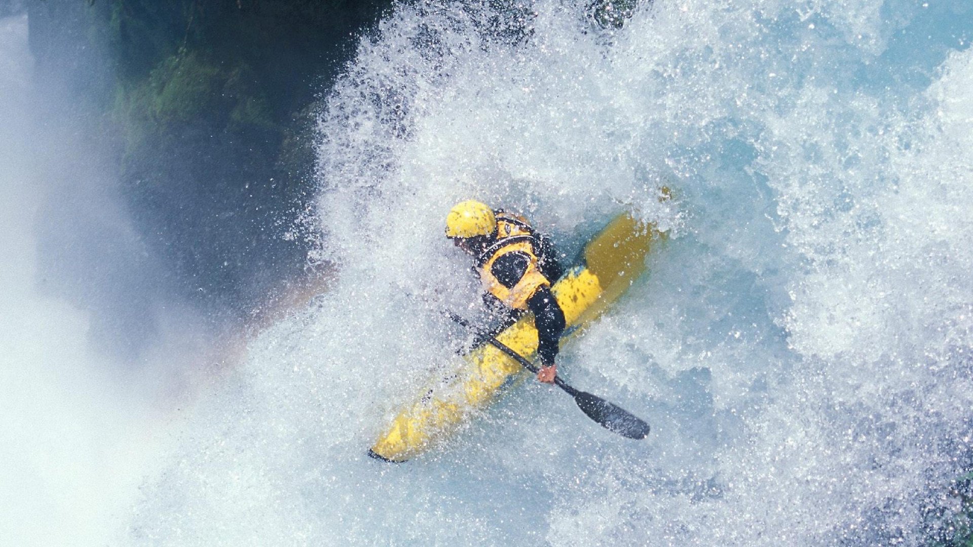 《青年力量：95后选手成为电竞新宠》，青年 力量